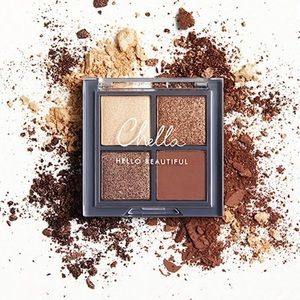 Chella eyeshadow palette in “Manifest”